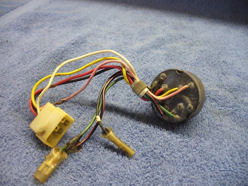 ignition switch1.jpg