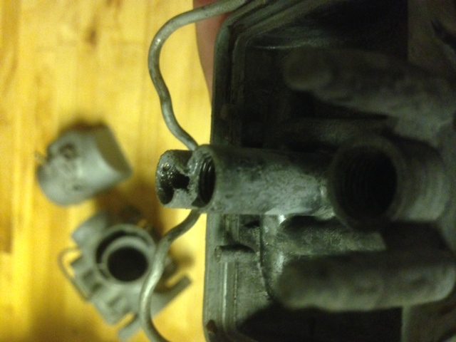 Carb Jet Holder 1.jpg